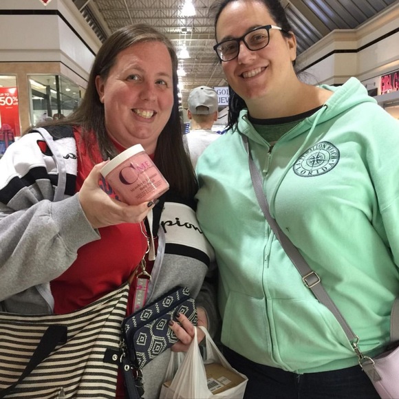 Meet your Handmaker!🤗 - Picture 5 of 8